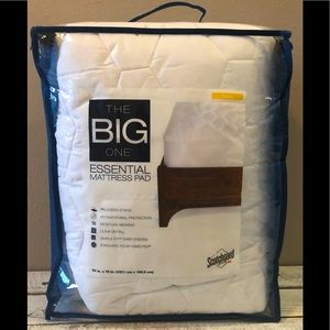 Mattress Pad for Full-Size Bed -NIP